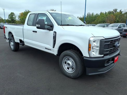 New 2026 Ford F350 XL image 17