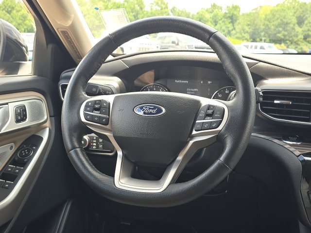 Certified 2023 Ford Explorer Limited w/ Limited Technology Package RWD image 43