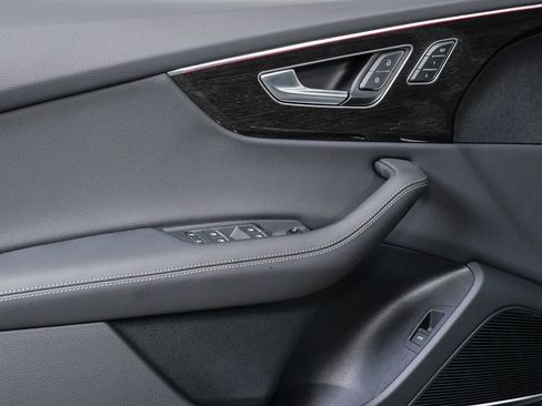 New 2026 Audi Q8 Premium Plus image 6