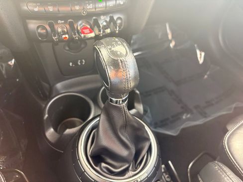 Used 2016 MINI Cooper S image 30