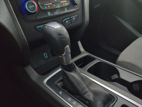 Used 2017 Ford Escape SE FWD image 26