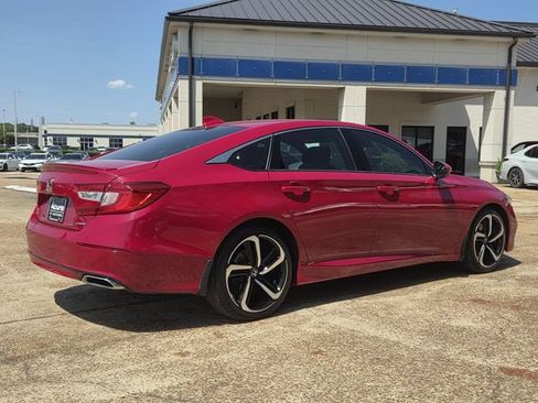 Used 2020 Honda Accord Sport image 4