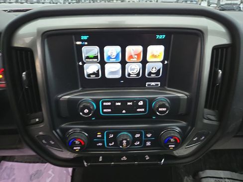 Used 2018 Chevrolet Silverado 1500 LT w/ All Star Edition image 13