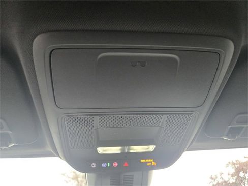 New 2026 GMC Terrain Elevation w/ Elevation Premium Package image 19