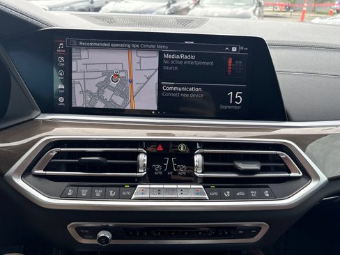 Used 2022 BMW X6 M50i w/ Executive Package AWD/4WD image 15