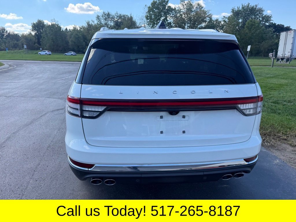 Used 2025 Lincoln Aviator Reserve w/ Equipment Group 201A AWD/4WD image 5