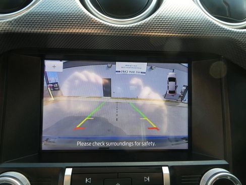 Used 2020 Ford Mustang GT w/ Equipment Group 301A image 21