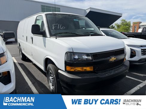 New 2026 Chevrolet Express 3500 Extended w/ Driver Convenience Package RWD image 1