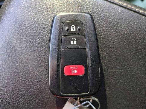 Used 2022 Toyota 4Runner SR5 Premium image 30