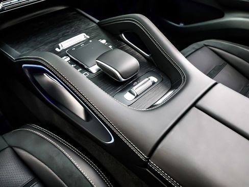 New 2026 Mercedes-Benz GLE 53 AMG 4MATIC image 6