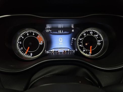 Used 2022 Jeep Cherokee Latitude Lux image 21