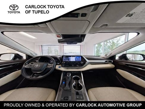 Used 2021 Toyota Highlander Platinum AWD/4WD image 15