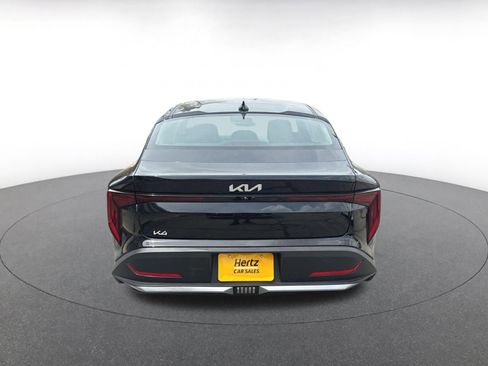 Used 2025 Kia K4 LXS image 17