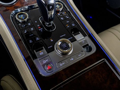 Used 2023 Bentley Continental GT Mulliner image 36