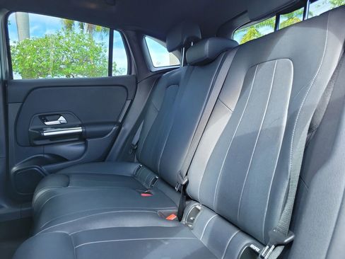 Certified 2022 Mercedes-Benz GLA 250 image 12