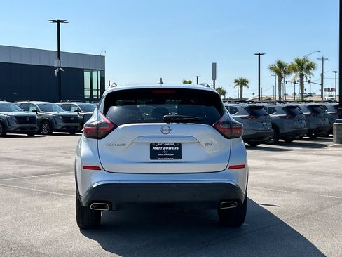 Used 2024 Nissan Murano SV FWD image 4