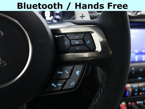 Used 2022 Ford Mustang Shelby GT500 w/ Carbon Fiber Track Pack image 40