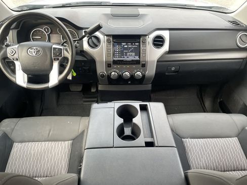 Used 2017 Toyota Tundra SR5 w/ TRD Off Road Package AWD/4WD image 20