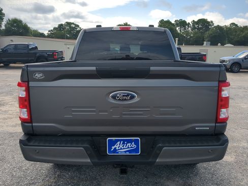 Certified 2022 Ford F150 XL w/ STX Appearance Package AWD/4WD image 4