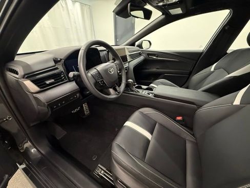 Used 2025 Toyota Camry SE w/ Convenience Package AWD/4WD image 12