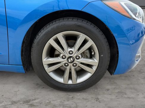 Used 2018 Hyundai Elantra SEL w/ Cargo Package FWD image 46
