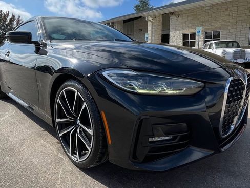 Used 2021 BMW 430i Coupe w/ M Sport Package image 3
