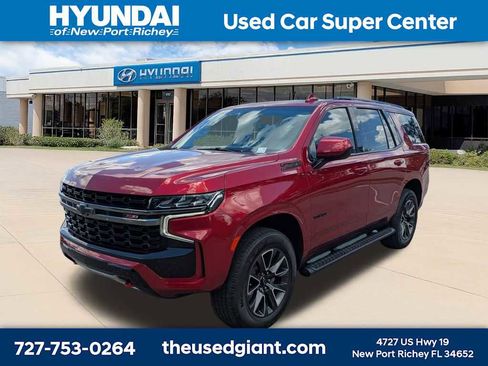 Used 2021 Chevrolet Tahoe Z71 w/ Rear Media and Nav Package AWD/4WD image 1