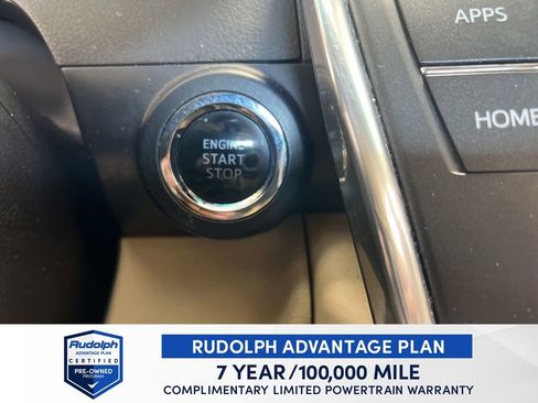 Used 2016 Toyota Camry XLE image 40