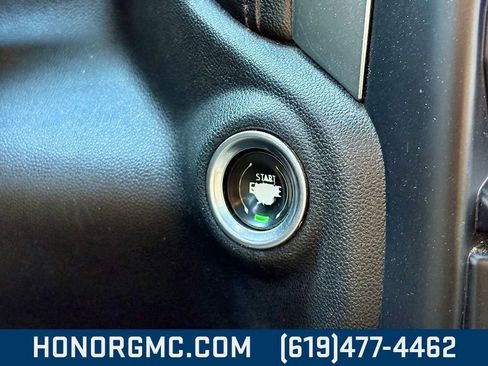 Used 2020 Chevrolet Silverado 1500 LT w/ All-Star Edition image 26