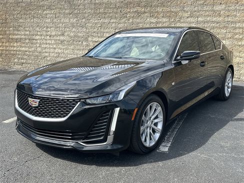 Used 2023 Cadillac CT5 Luxury w/ Sun And Sound Package image 3