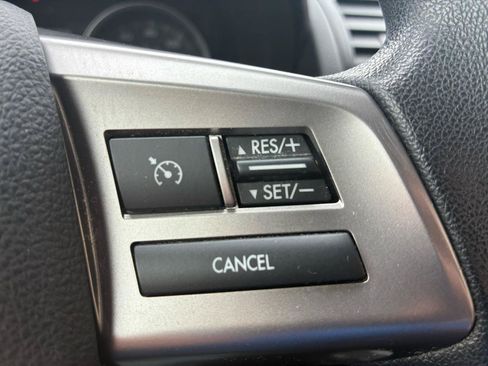 Used 2014 Subaru Forester 2.5i Premium AWD/4WD image 17