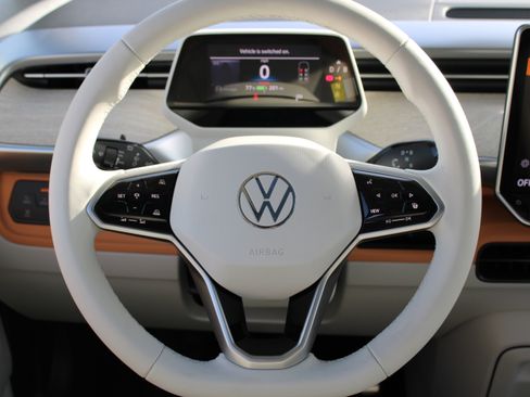 New 2025 Volkswagen ID. Buzz 1st Edition image 11