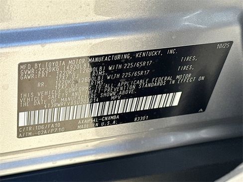 New 2025 Toyota RAV4 XLE image 30