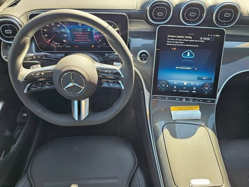 Used 2026 Mercedes-Benz GLC 300 image 18