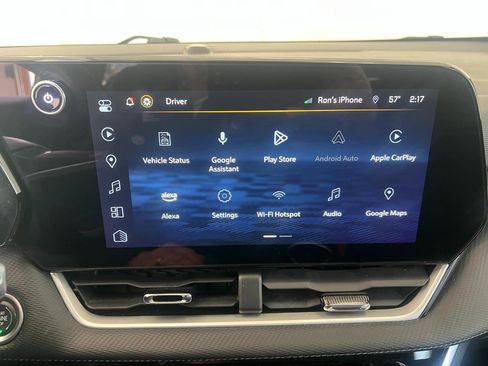 Used 2025 Chevrolet Equinox LT image 61