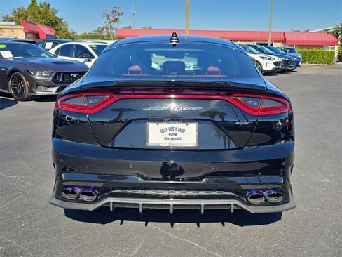 Used 2020 Kia Stinger GT1 image 5