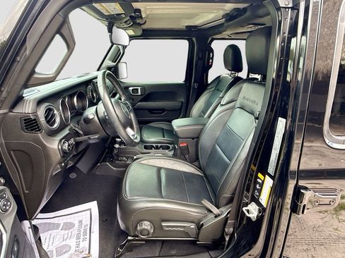 Used 2022 Jeep Wrangler Unlimited Sahara image 23