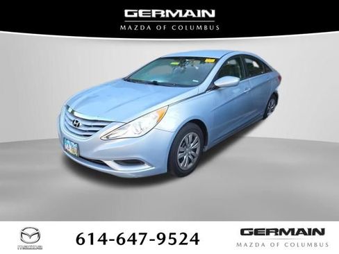 Used 2012 Hyundai Sonata GLS FWD image 2