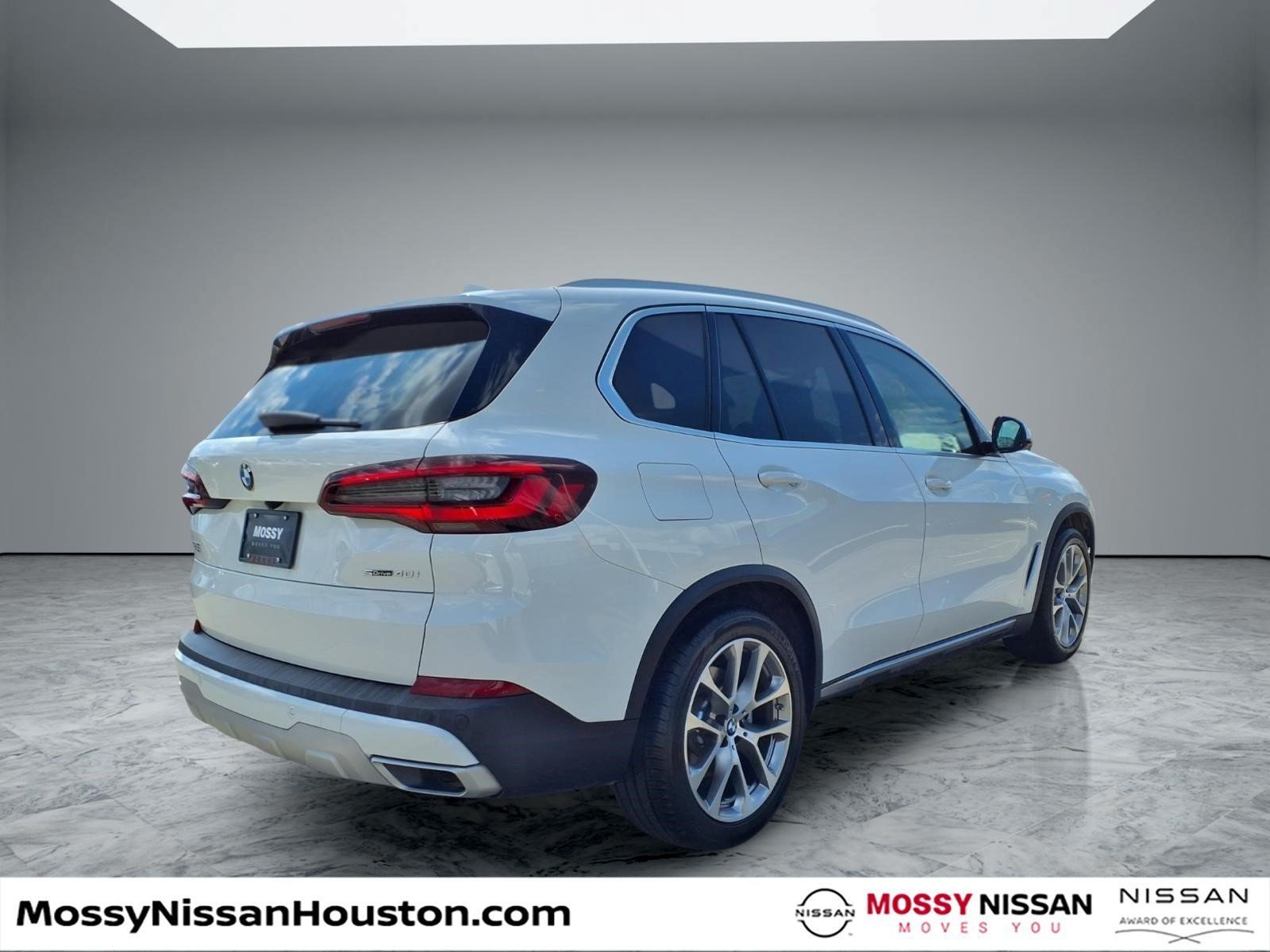 Used 2022 BMW X5 sDrive40i w/ Premium Package RWD image 7
