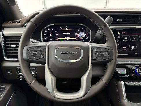 New 2026 GMC Sierra 2500 Denali w/ Denali Reserve Package image 20