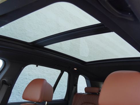 Certified 2025 BMW X5 M60i w/ Executive Package AWD/4WD image 15