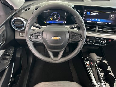 New 2026 Chevrolet Trax LT FWD image 14