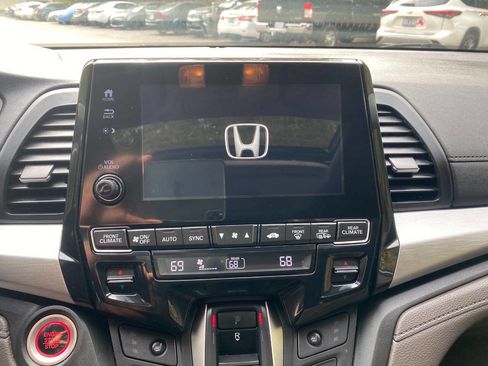 Used 2019 Honda Odyssey EX-L image 24