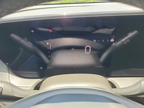 Used 2025 Buick Encore GX Sport Touring FWD image 30
