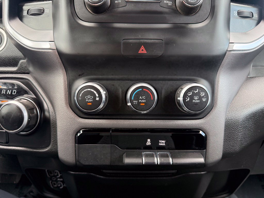 Used 2021 RAM 1500 Big Horn AWD/4WD image 29