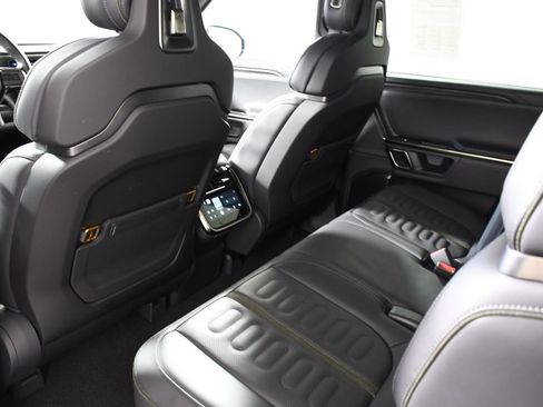 Used 2023 Rivian R1S Adventure AWD/4WD image 26