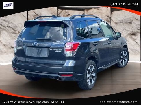 Used 2017 Subaru Forester 2.5i Premium AWD/4WD image 7