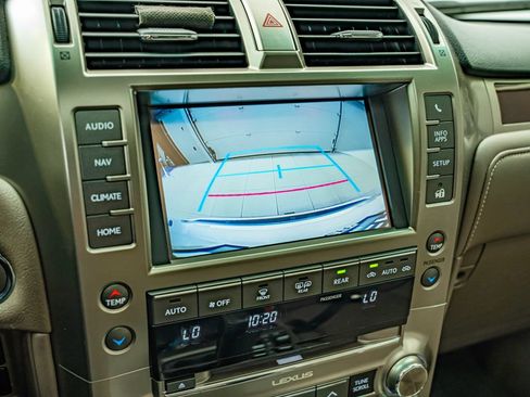 Used 2014 Lexus GX 460 w/ Premium Package AWD/4WD image 27