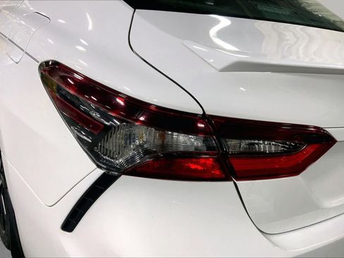 Used 2024 Toyota Camry SE FWD image 29