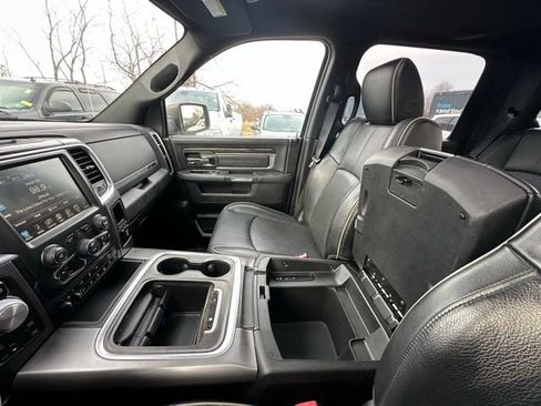 Used 2017 RAM 1500 Limited image 28